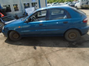 Daewoo Lanos   1998