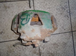 Opel Vectra B (1996) Bal első féknyereg