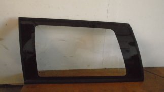 Suzuki Swift (2000) Bal hátsó oldalűveg