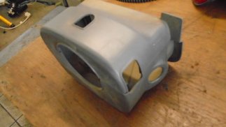 Suzuki Swift (2000) Kormányoszlop burkolat