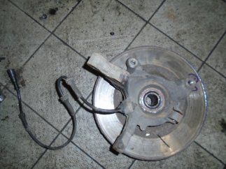 Renault Megane  Scenic I (2001) Bal első csonkállvány kerékaggyal ABS