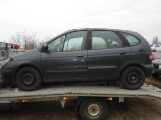 Renault Megane  Scenic I (2001) Jobb első negyed