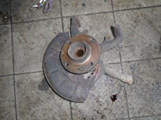 Seat Cordoba I (1996) Bal első csonkállvány kerékaggyal