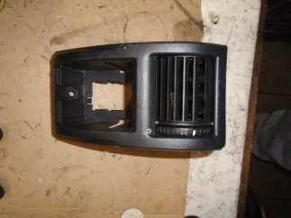 Opel Astra G (2000) Bal oldali levegő befúvó