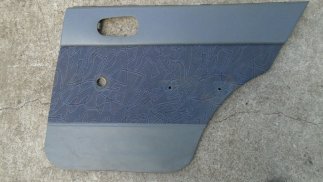 Suzuki Swift (2000) Jobb hátsó ajtókárpit