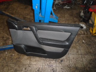 Opel Astra G (2002) Jobb első ajtókárpit (elektromos)