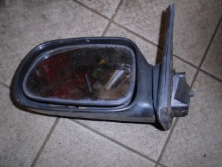 Suzuki Swift (1995)  Jobb oldali visszapillantó tükör manuális