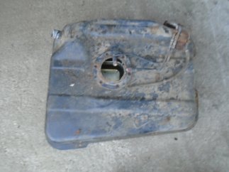 Suzuki ALTO (2004) Üzemanyag tartály