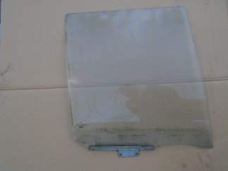 Suzuki Swift (1993) Jobb hátsó ajtóüveg