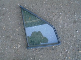 Opel Corsa A (1990) Jobb első fix ajtóüveg
