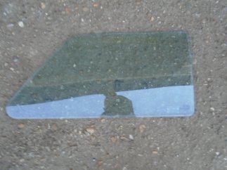 Opel Corsa A (1990) Jobb hátsó fix üveg