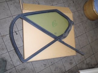 Ford Transit Connect (2004) Bal első fix ajtóüveg
