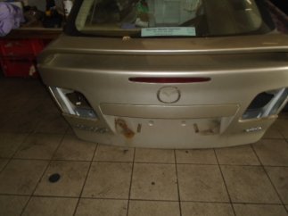 Mazda 6 S (2003)  Csomagtér ajtó