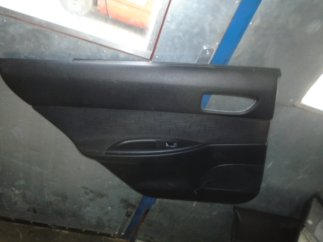 Mazda 6 S (2003) Bal hátsó ajtókárpit