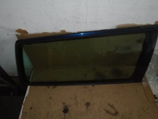 Volvo V70 II (2002) Jobb hátsó fix üveg