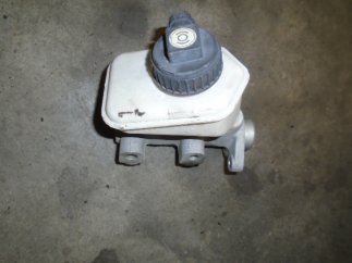 Fiat Ducato (2001) Főfékhenger tartállyal