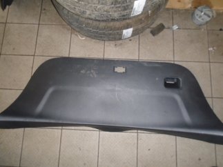 Toyota Yaris (2007) Csomagtérajtó burkolat