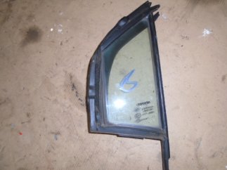 Toyota Yaris (2007) Bal első fix ajtóüveg