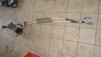 Skoda Fabia I (2005) Bal hátsó ablakemelő szerkezet mechanikus 