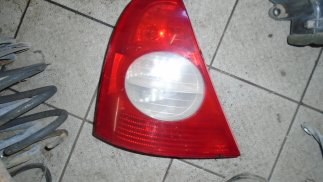 Renault Clio II (2003) Bal hátsó lámpa