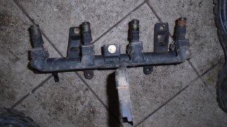Citroen Berlingo (2002) Befecskendező (Injektor) sor