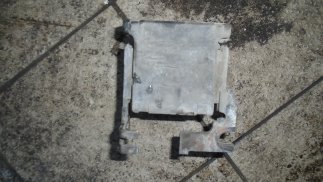 Renault Megane  (2000) Motortartó bak 3