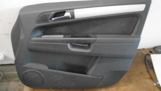 Opel Zafira B (2008) Jobb első ajtókárpit
