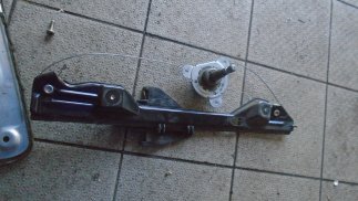 Skoda Fabia I (2004) Bal hátsó ablakemelő szerkezet mechanikus