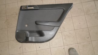 Opel Astra G (2001) Jobb hátsó ajtókárpit