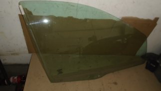 Fiat Punto II (2002) Jobb első ajtó üveg