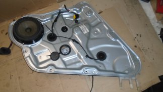 Kia Ceed I (2008) Jobb hátsó ablakemelő szerkezet