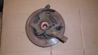 Kia Ceed I (2008) Bal első csonkállvány kerékaggyal ABS