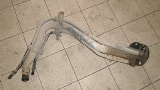 Kia Ceed I (2008) Üzemanyag betöltő cső
