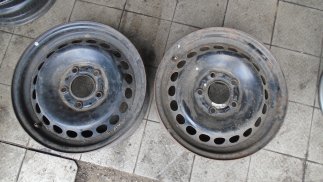 BMW 1181957 R15 - Acél