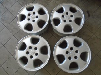 GM Gyári R15 - Alumínium