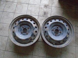 Toyota Yaris 2150664 R15 - Lemez