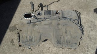Subaru Impreza II (2001) Üzemanyag tartály