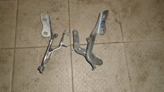 Ford S-Max I (2008) Motorháztető zsanér párban