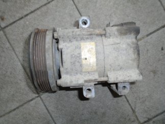 Ford Transit 300 TD (2003) Klíma kompresszor