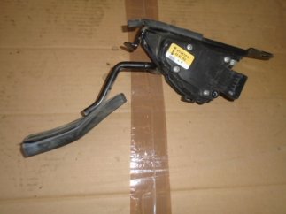 SAAB 9-5 (2002) Elektromos gázpedál