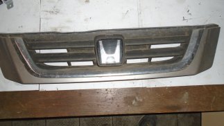 Honda CR-V I (1998) Hűtőrács