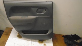 Opel Agila H00 (2001) Bal hátsó ajtókárpit 
