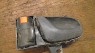 Suzuki Swift (1995) Jobb első belső kilincs