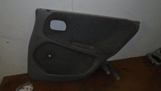Opel Astra F (1993) Jobb hátsó ajtókárpit