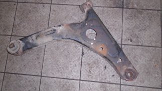 Ford Transit 330 TD (2000) Jobb első lengőkar