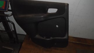 Suzuki Ignis II (2003) Bal hátsó ajtókárpit