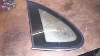 Opel Vectra B (2001) Bal hátsó fix üveg