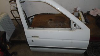 Ford Escort Alba (1994) Jobb első ajtó