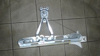 Opel Vectra C (2004) Jobb hátsó ablakemelő szerkezet mechanikus