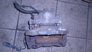 Opel Vectra C (2004) Bal első féknyereg